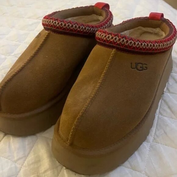 Ugg clogs - Picture 1 of 3